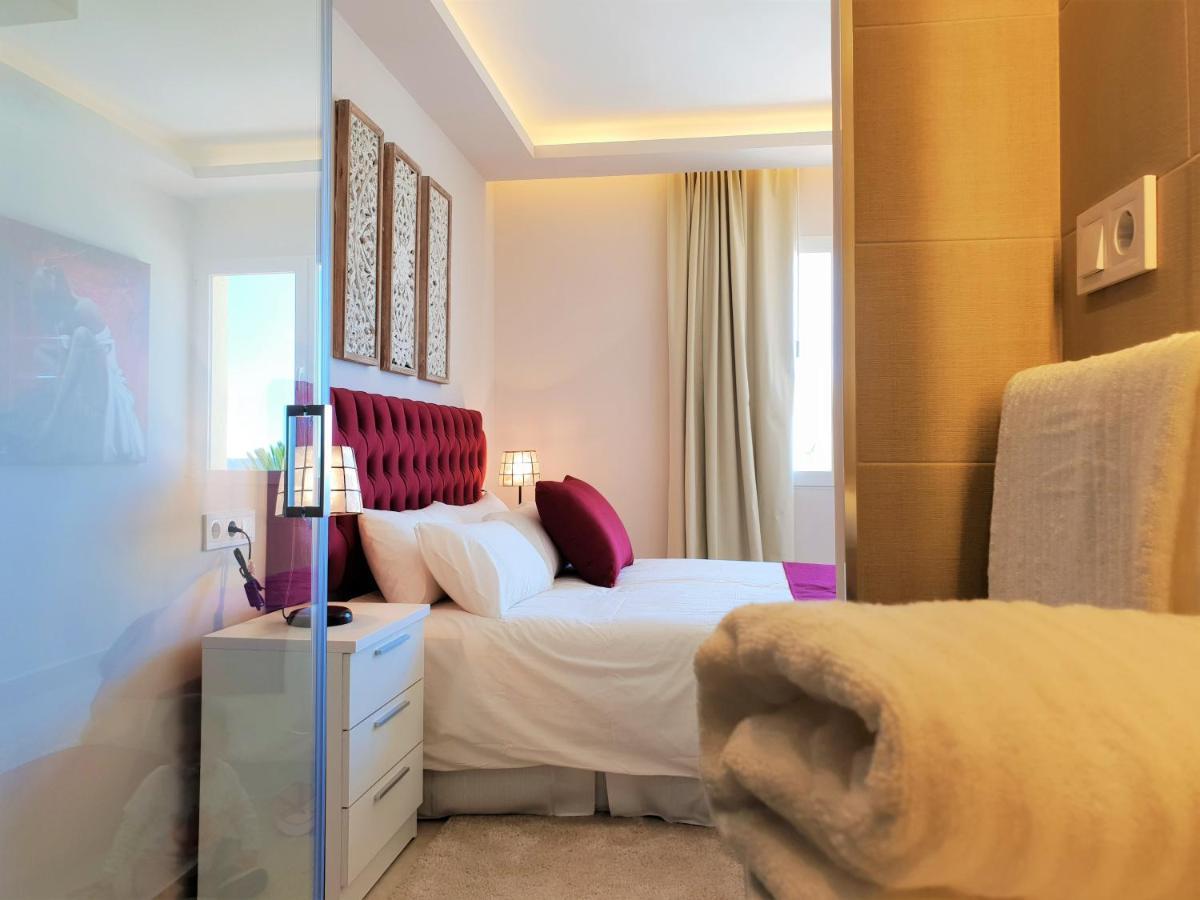 Fantastic Apartment B In Front Of The Sea & Marina Εστεπόνα Εξωτερικό φωτογραφία